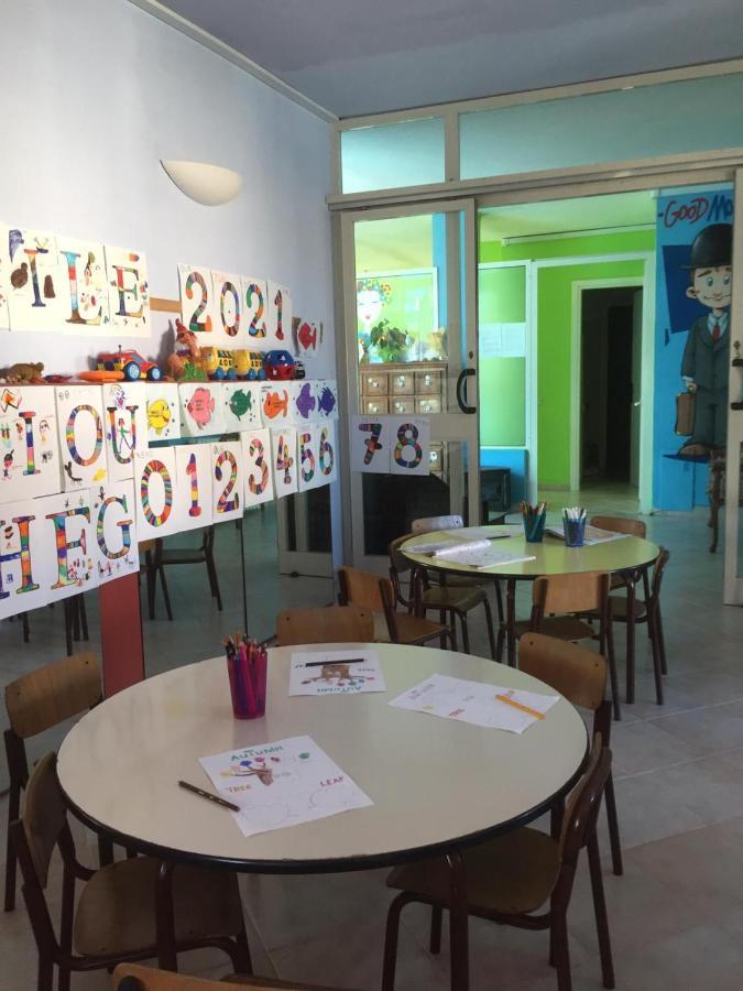 奧爾比亞La Piccola Scuola别墅 外观 照片